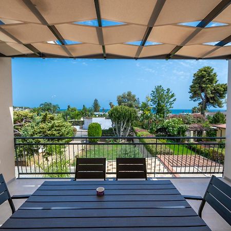 Villa Nisa Apartment Sea View Fontane Bianche Exterior photo